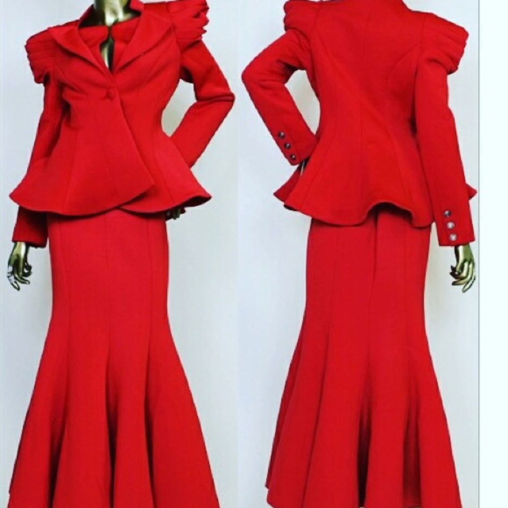 Red Suit